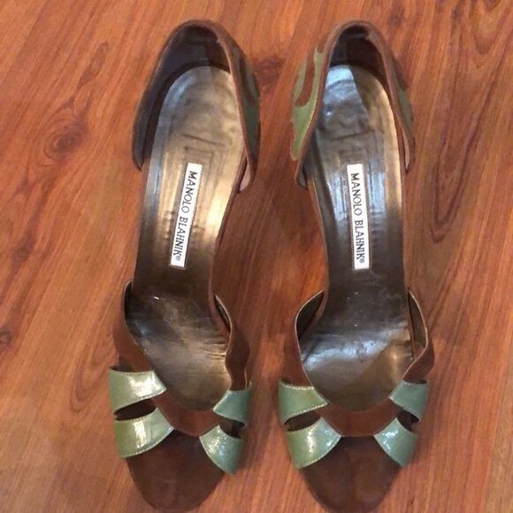 Manolo Blahnik Shoes - Manolo Blahnik Leather and suede unique heels size 40.5